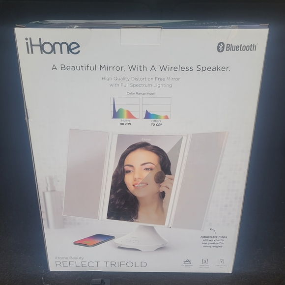IHome Beauty Reflect Trifold Vanity Mirror With Bluetooth and Lights (ICVBT40W) - Picture 3 of 7